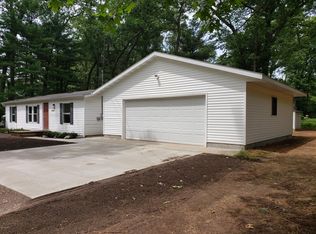 406 W Daniels Rd, Twin Lake, MI 49457