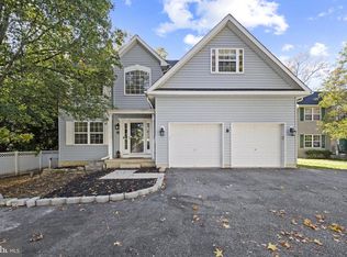 7601 Clint St, Glen Burnie, MD 21060