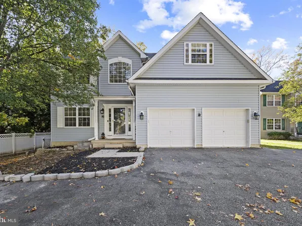 7601 Clint St, Glen Burnie, MD 21060