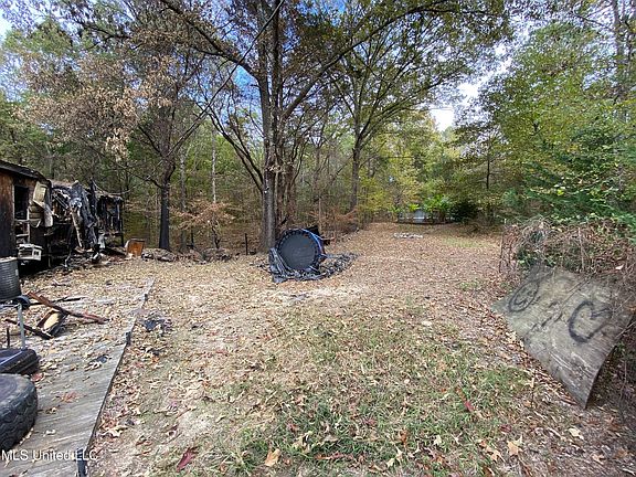 4th image of 127 Neely Ln #15