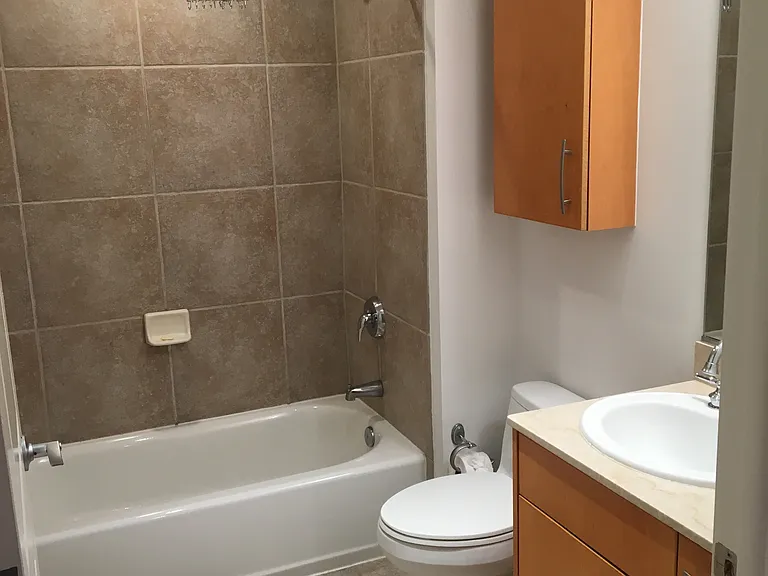 1444 Church St NW — Photo 8