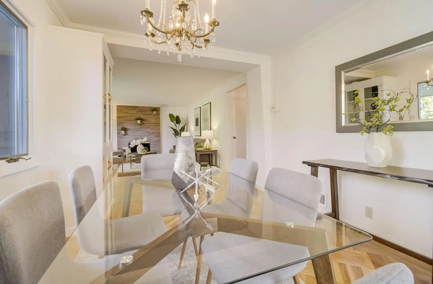 3 bed, 1880 sqft, $6,500 — Photo 3