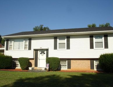 922 Dominion Ln, Salem, VA, 24153