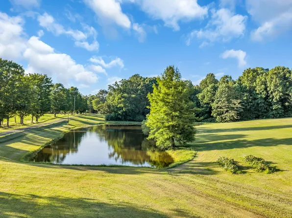 1231 Abiff Rd, Bon Aqua, TN 37025