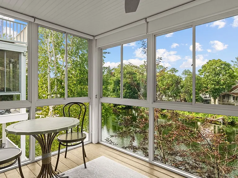213 Midtown Dr — Photo 25