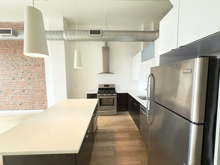 728 Market St #906 — Photo 25