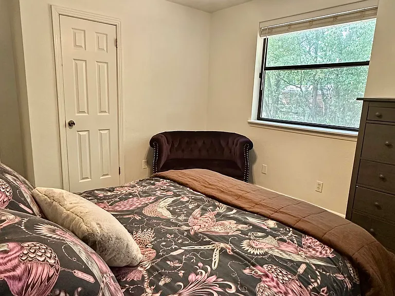5351 Royce Ave — Photo 12