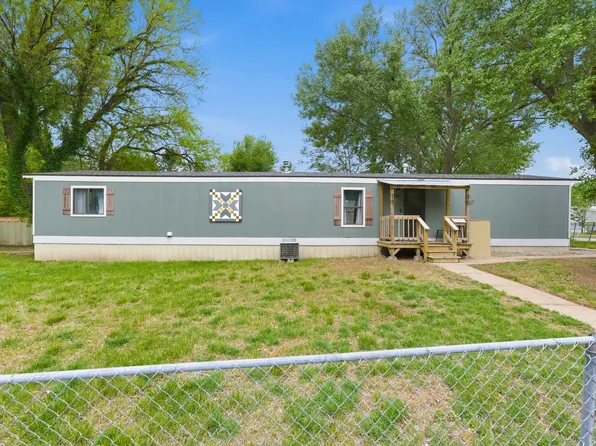5036 S Broadview Ct, Wichita, KS 67210