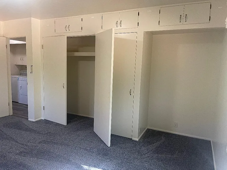 2044 Sunrise Cir — Photo 14