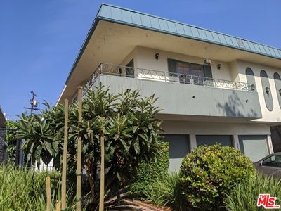11947 Kiowa Ave APT 1, Los Angeles, CA, 90049