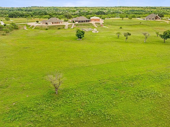 5th image of 641 Comanche Lake Rd