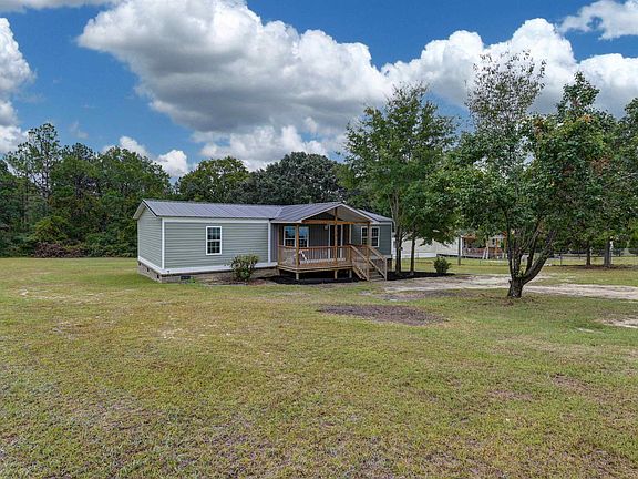 3rd image of 1731 Fort Jackson Rd
