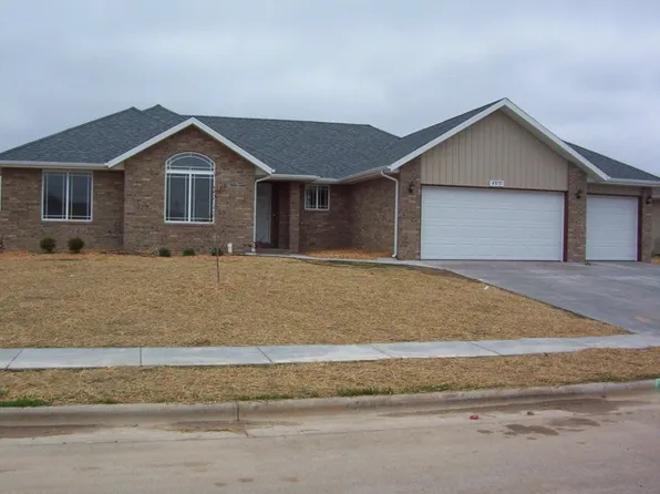 4513 W Somerset Dr, Brookline, MO 65619