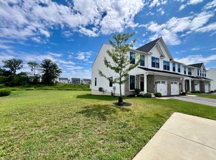 8030 Milltown Cir, Cheltenham, PA 19012