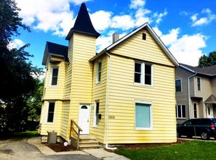 1009 Ridgewood Ave, Joliet, IL 60432