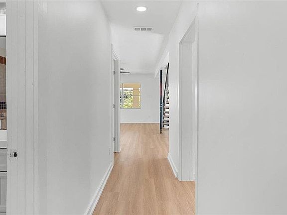 5th image of 20204 Barnett Glenn Rd