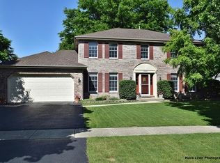 1925 Huntington Rd, St Charles, IL 60174