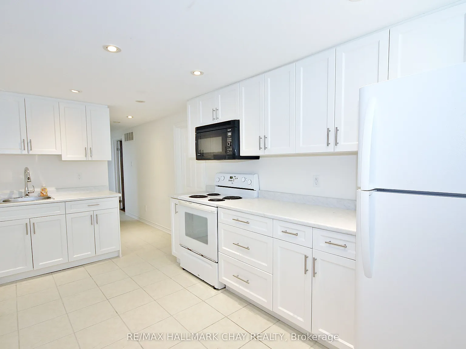 1 bed, $2,000 — Photo 3