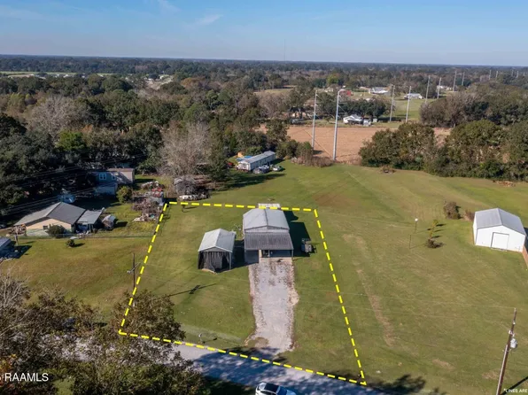 4616 Felix Rd, Youngsville, LA 70592