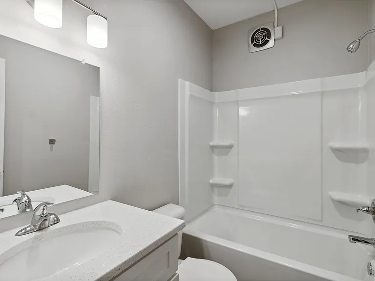 307 Lynn Ave #303 — Photo 8