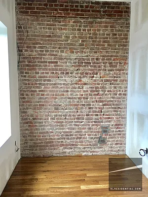 Rented by Highline Residential | media 23