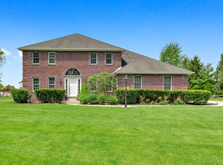 2608 Ladue Ln, Fort Wayne, IN 46804