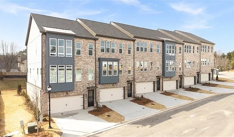 1416 Wicker Wood Pl SE — Photo 1