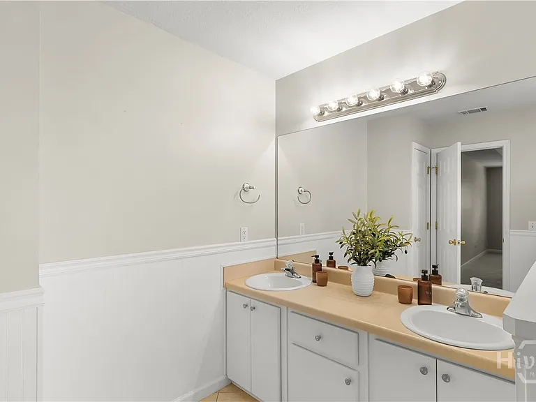 139 Pampas Dr — Photo 19