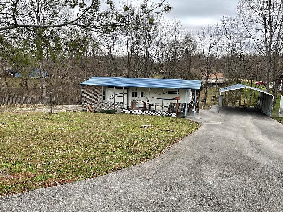 1st image of 2031 Lakeview Dr