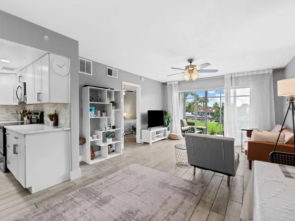 2970 NE 16th Ave #208, Oakland Park, FL 33334