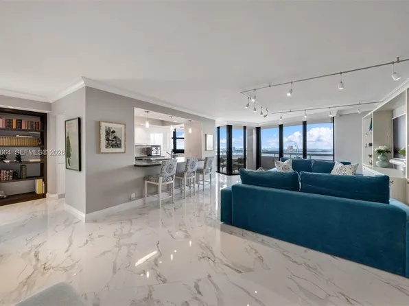 2000 Towerside Ter #Penthouse 2, Miami, FL 33138
