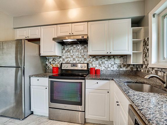 4th image of 3240 S 28th St APT 303