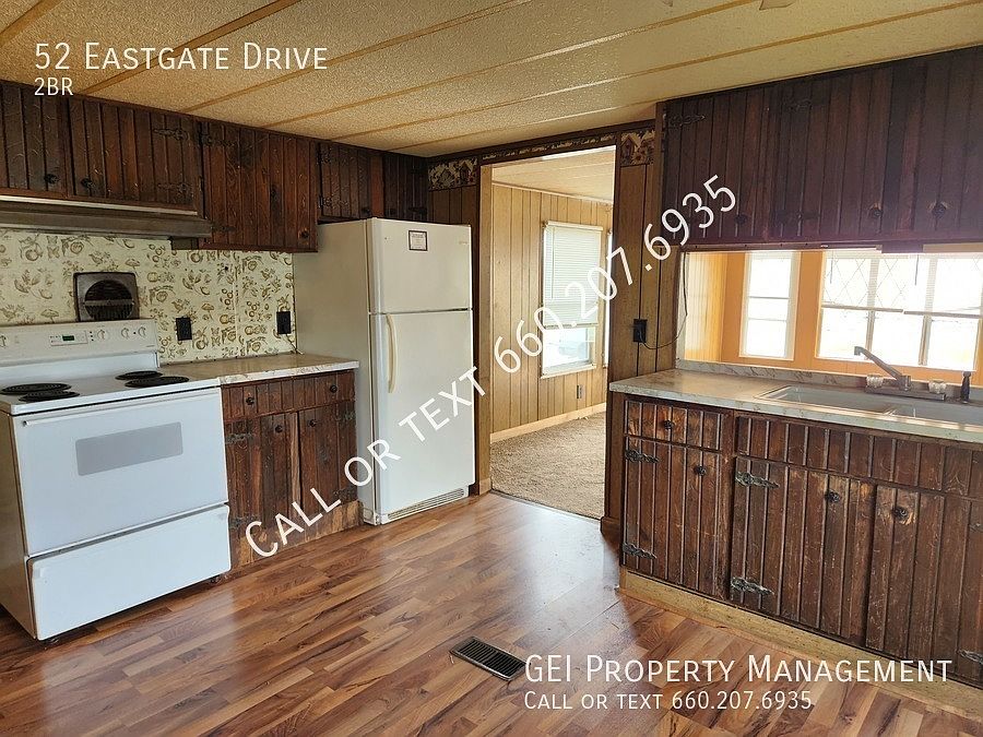 1st image of 52 Eastgate Dr