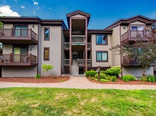 12 Harbor Ln UNIT 9, Lake Placid, NY 12946