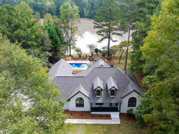 150 Austin Oaks Dr, Ellenwood, GA 30294