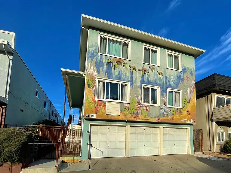 2523 N Street — Photo 1