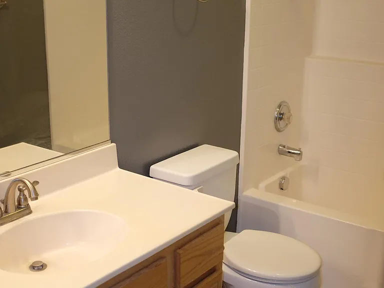 30574 Wyndham Ct — Photo 14