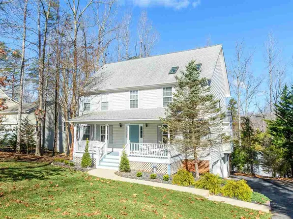 294 Jefferson Dr, Palmyra, VA 22963