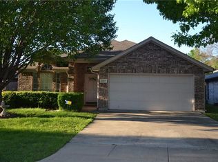 4153 Maryanne Pl, Haltom City, TX 76137