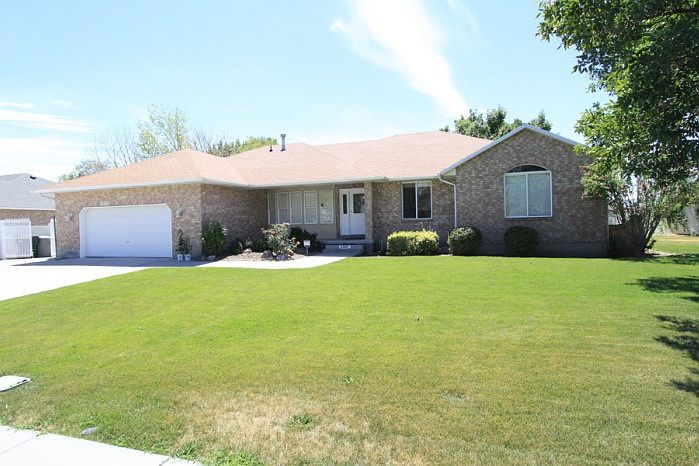 1st image of 2597 W Canterwood Dr