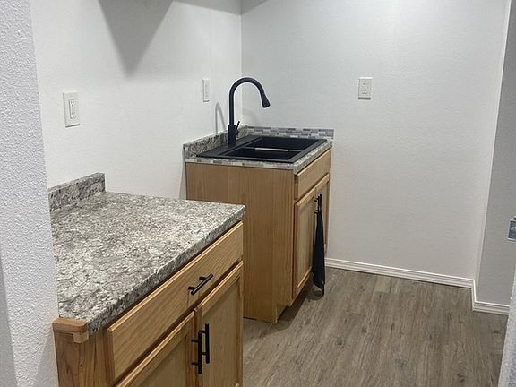 5th image of 3059 SE 120th Ave #B