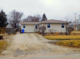 300 S West St, Jefferson, IA 50129