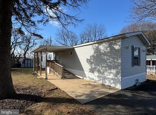 111 Rain Dove Dr, Red Lion, PA 17356