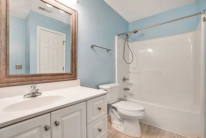 4158 Breezewood Dr #101 — Photo 16