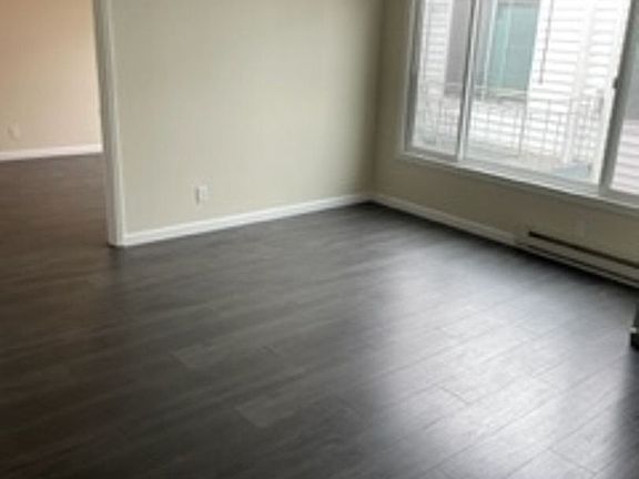 5th image of 324 32nd Ave #5