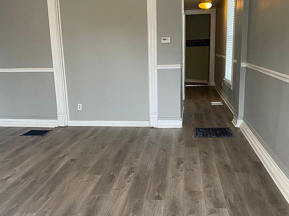 5th image of 2825 W Market St
