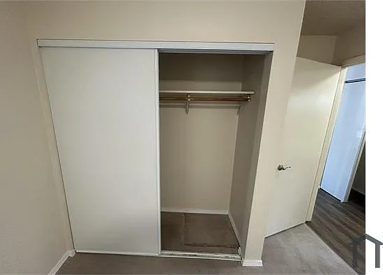 908 I St NE #10 — Photo 13