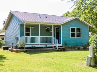 898 W Village Cir SE, Rochester, MN 55904