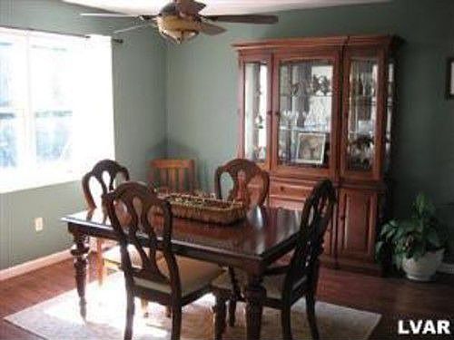 4th image of 1325 Barrington Dr
