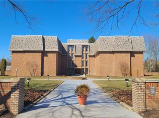 2375 Covington Rd APT 115, Akron, OH 44313